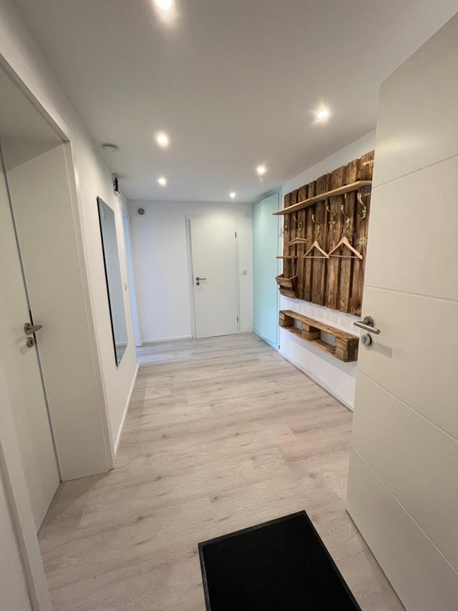 Moderne Ferienwohnung Mit Guter Ausstattung Und Self Checkin Bodenwerder Εξωτερικό φωτογραφία